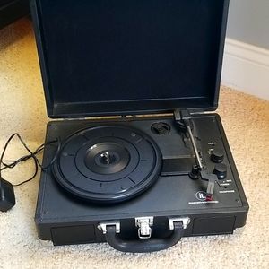Record Player Excellent Condition